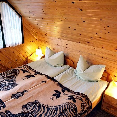 Zielony Domek Apartman Ruciane-Nida Kültér fotó